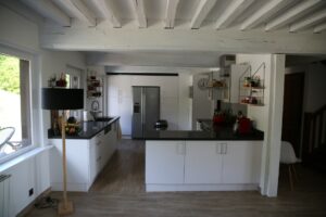 Salon vue cuisine